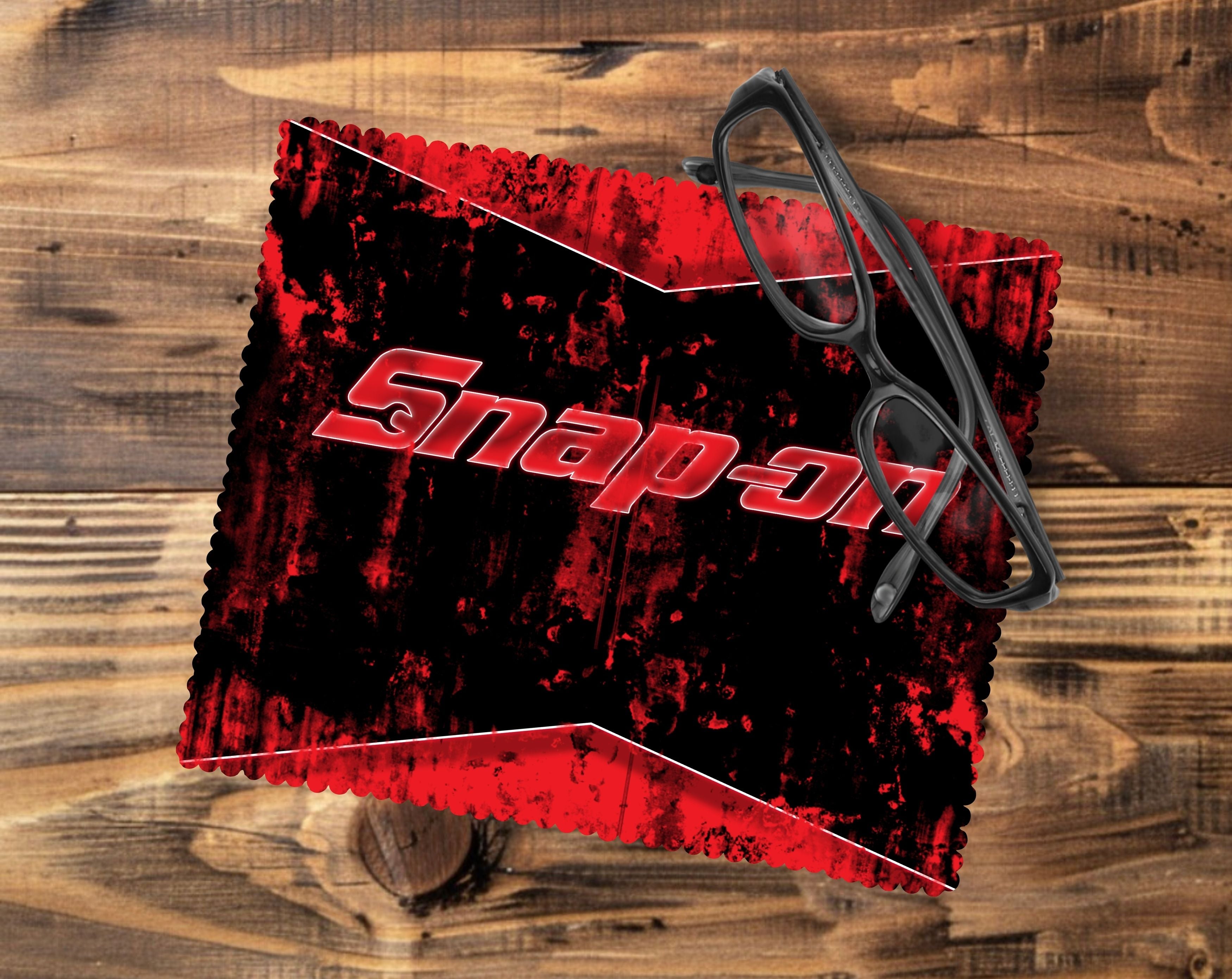 Snap On Glasses Tablet/Phone Cleaning Cloth